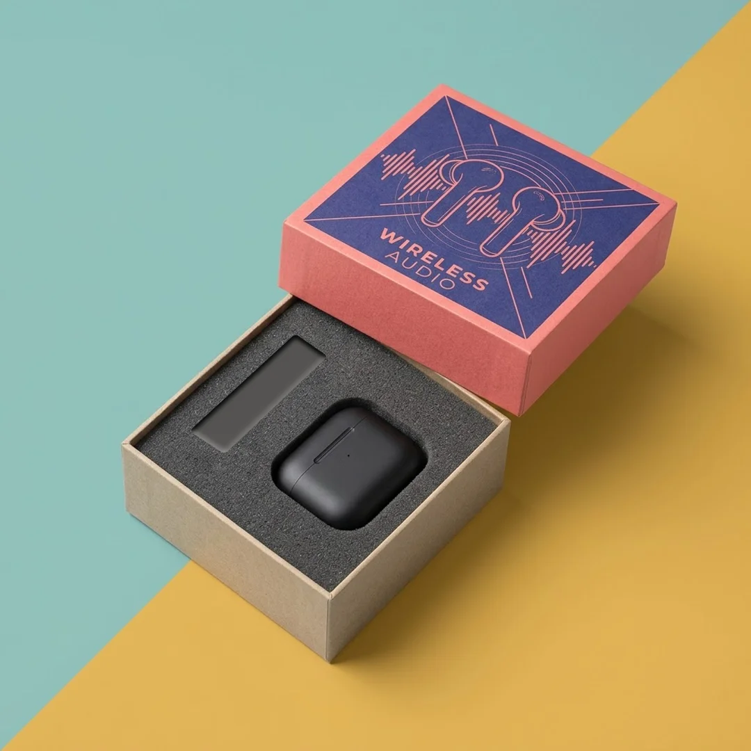 Boxes with Soft Foam